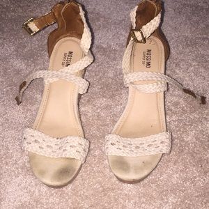 Fun simple sandals